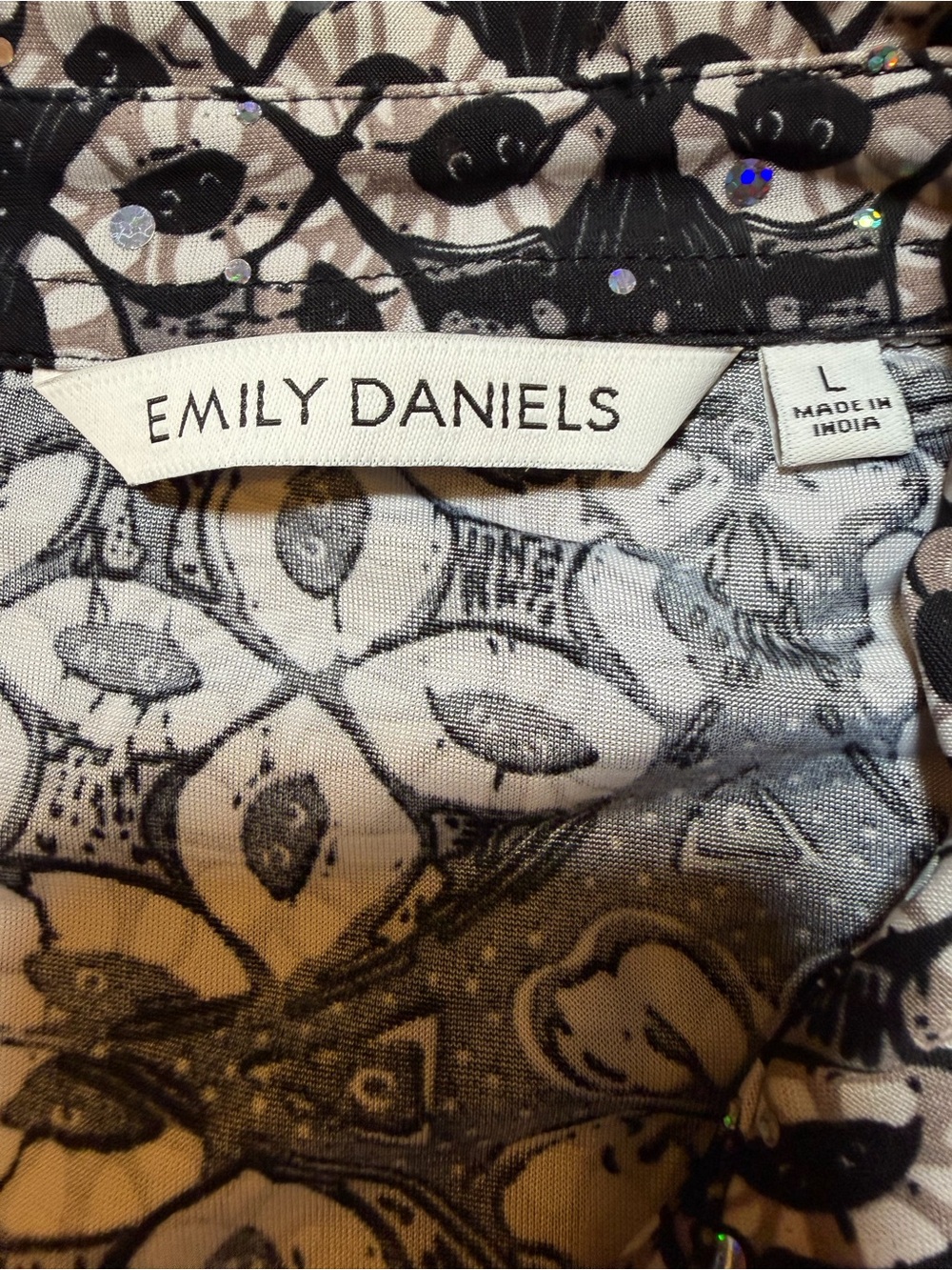 Emily Daniels Rhinestone Abstract Print Button Front Shirt Top Large - Picture 11 of 13